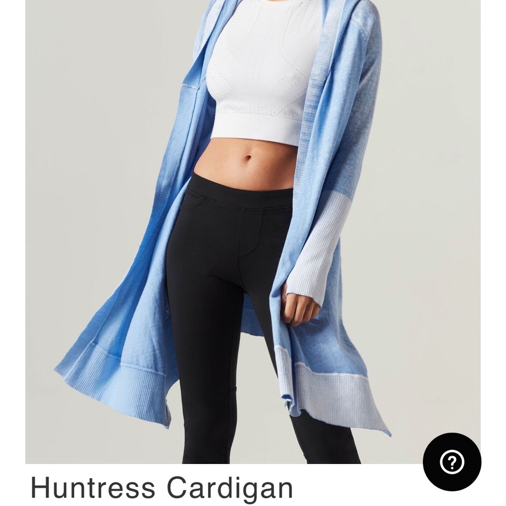 Blanc Noir USA Huntress Cardigan light Blue SZ M